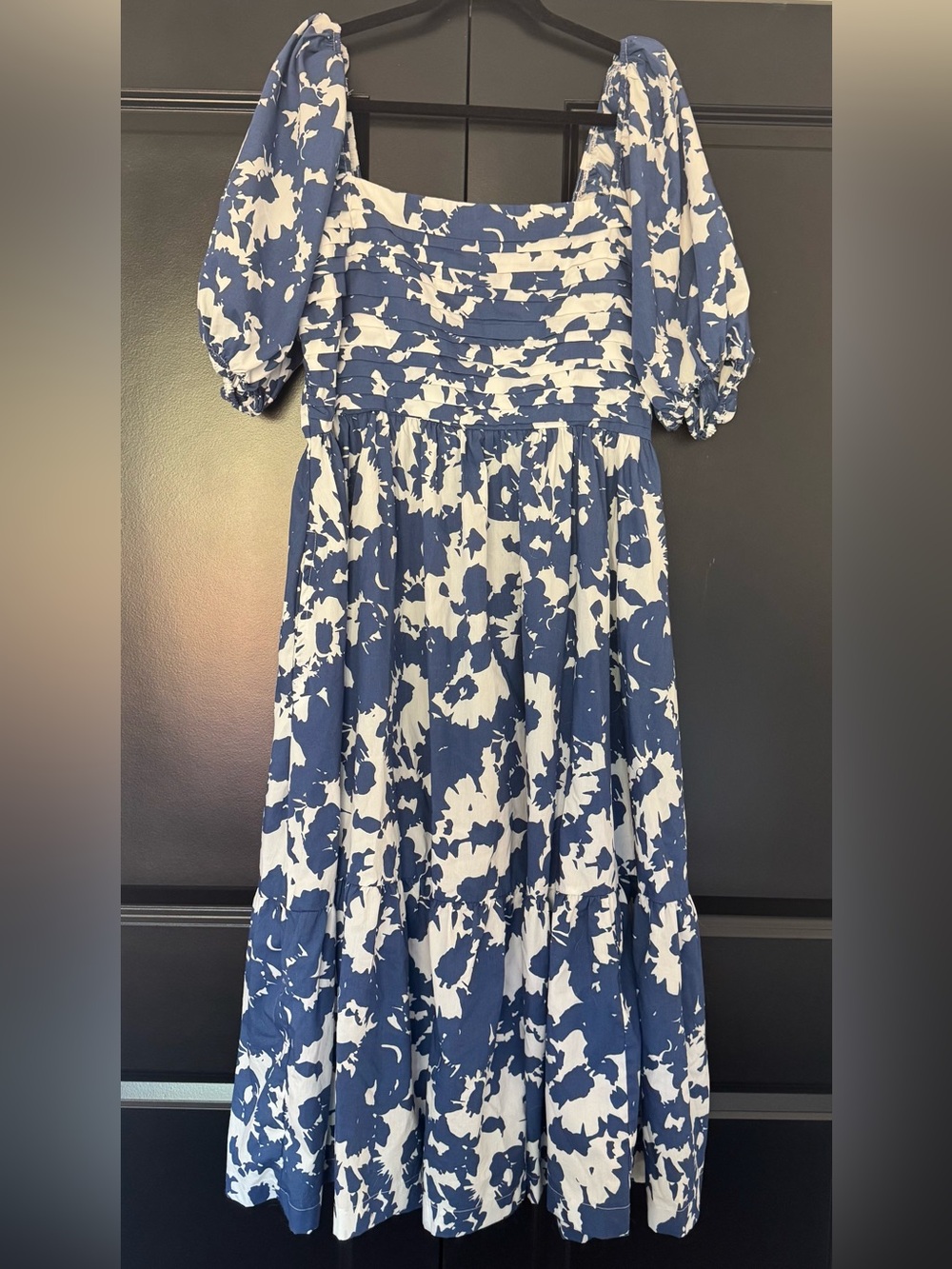 NWOT A&F Emerson Puff Sleeve Midi Dress - Tall length - Picture 2 of 5